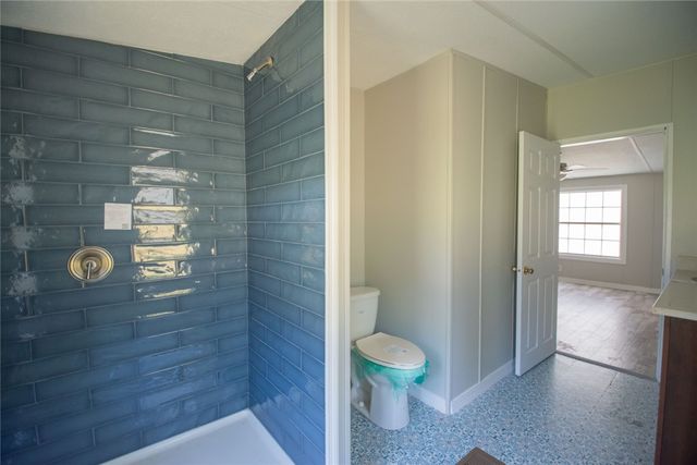 190 Forest Lake Drive, Folkston, GA 31537