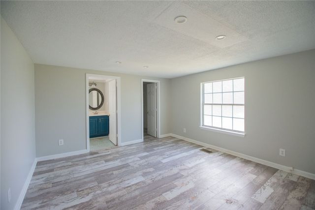 190 Forest Lake Drive, Folkston, GA 31537