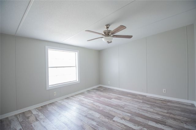 190 Forest Lake Drive, Folkston, GA 31537