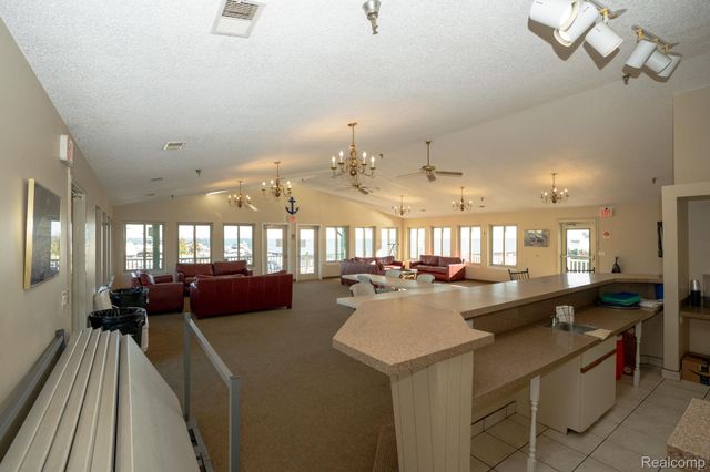 32081 N River Road, Harrison Charter Township, MI 48045