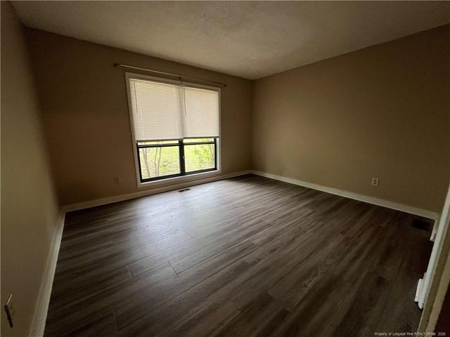 512 Toxaway Court, Fayetteville, NC 28314