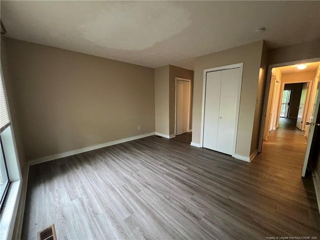 512 Toxaway Court, Fayetteville, NC 28314