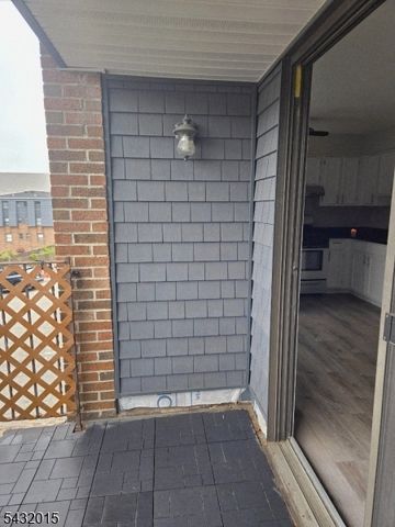 700 Schuyler Ave D-13, Kearny Town, NJ 07032