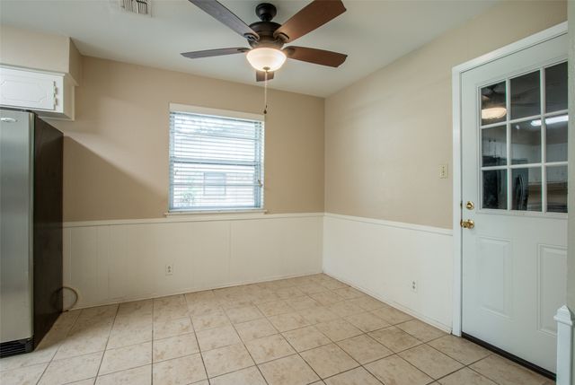 1216 Bryant Street, Benbrook, TX 76126