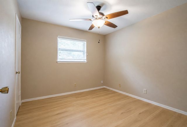 1216 Bryant Street, Benbrook, TX 76126