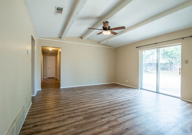 1216 Bryant Street, Benbrook, TX 76126