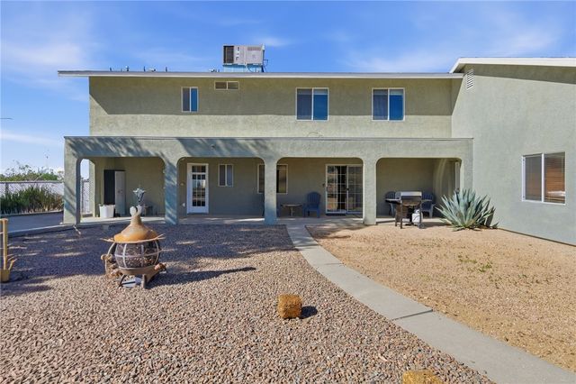 2020 Pawnee Drive, Kingman, AZ 86401