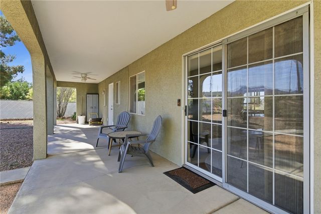 2020 Pawnee Drive, Kingman, AZ 86401