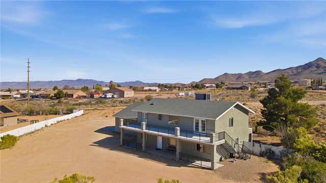2020 Pawnee Drive, Kingman, AZ 86401