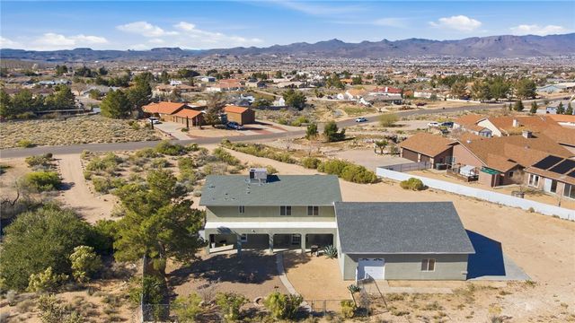 2020 Pawnee Drive, Kingman, AZ 86401