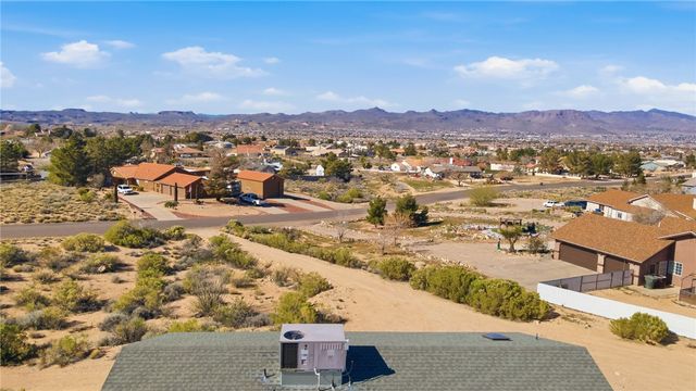2020 Pawnee Drive, Kingman, AZ 86401