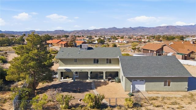 2020 Pawnee Drive, Kingman, AZ 86401