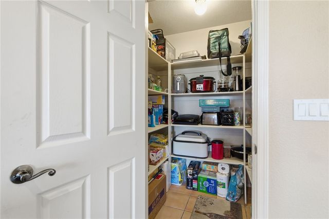 2020 Pawnee Drive, Kingman, AZ 86401