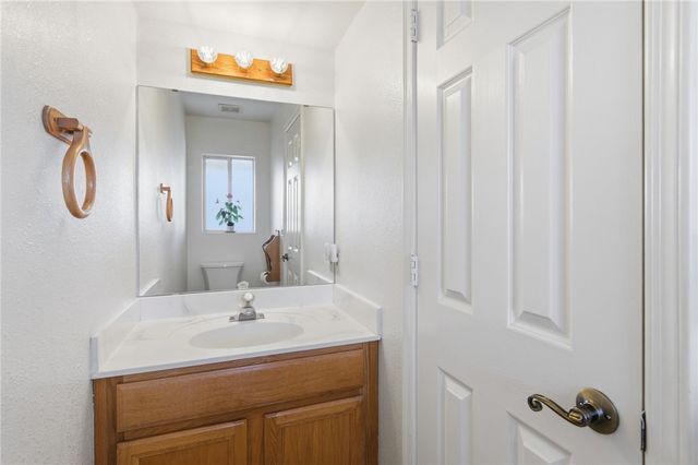 2020 Pawnee Drive, Kingman, AZ 86401