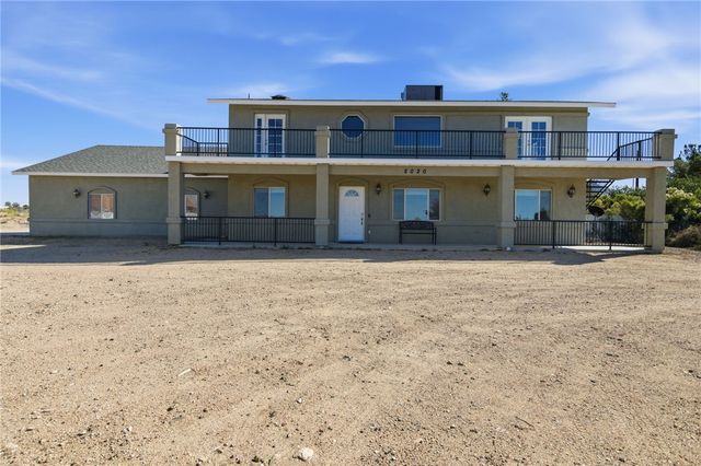 2020 Pawnee Drive, Kingman, AZ 86401
