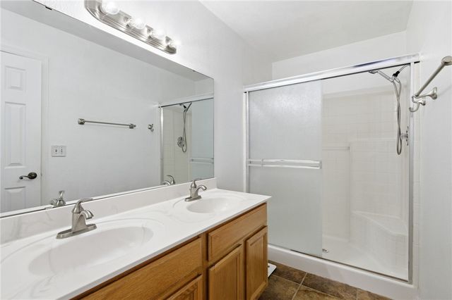 2020 Pawnee Drive, Kingman, AZ 86401