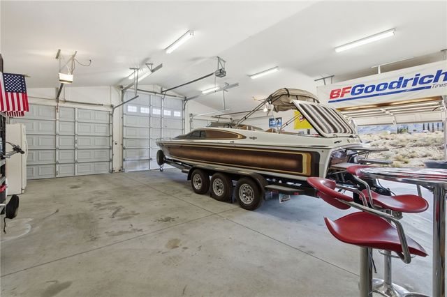 2020 Pawnee Drive, Kingman, AZ 86401