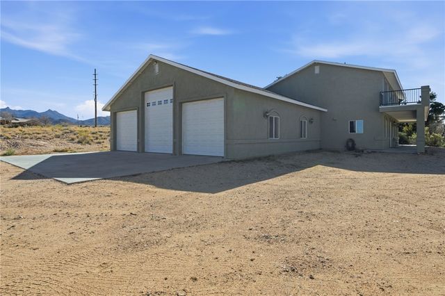 2020 Pawnee Drive, Kingman, AZ 86401