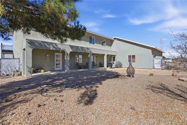 2020 Pawnee Drive, Kingman, AZ 86401