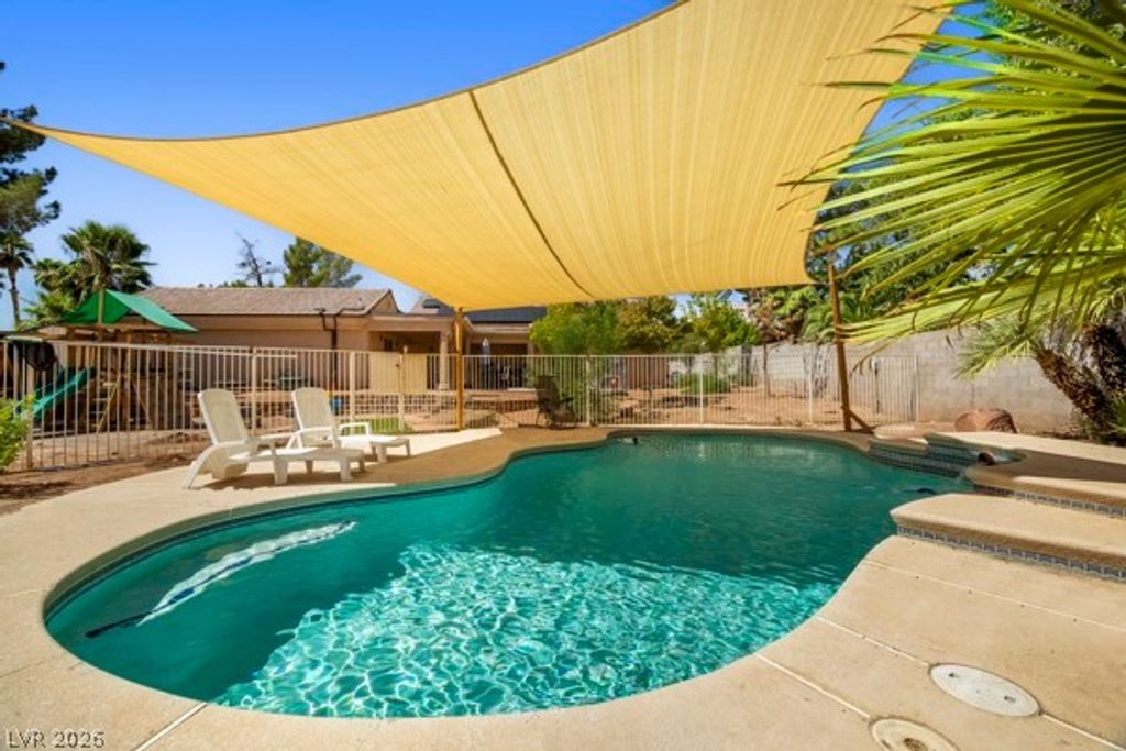 5240 Mustang Street, Las Vegas, NV 89130 — photo 2