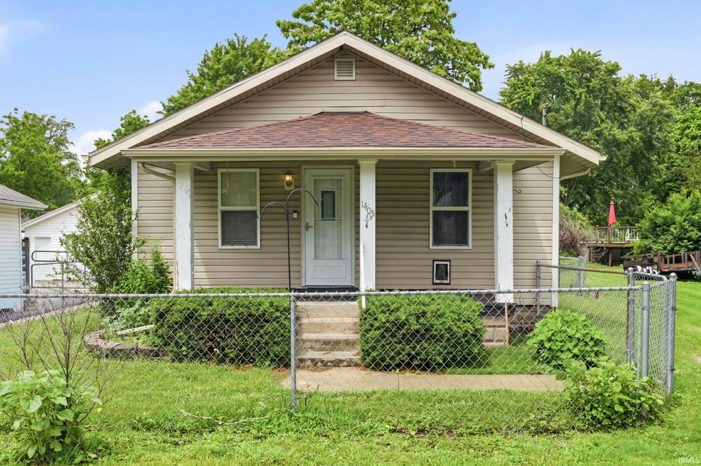 1405 S May Avenue, Muncie, IN 47302