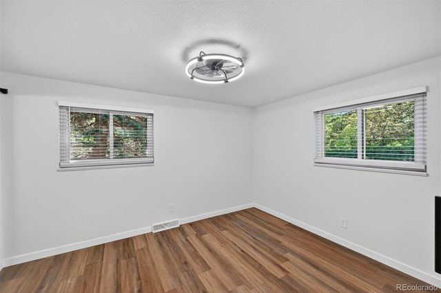 832 S Beech Street, Lakewood, CO 80228