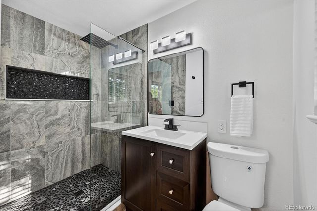 832 S Beech Street, Lakewood, CO 80228