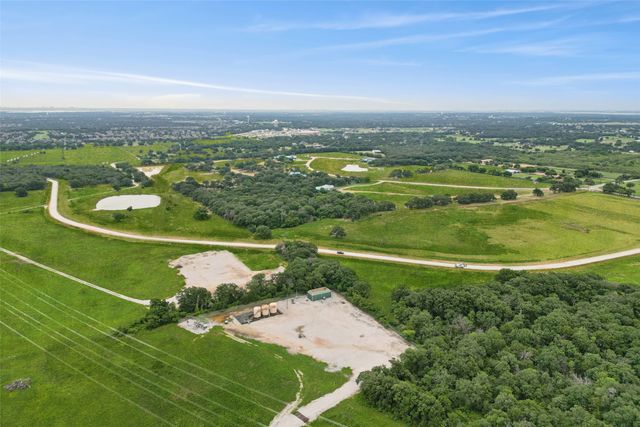 625 Wiesen Way, Bartonville, TX 76226