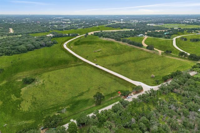 625 Wiesen Way, Bartonville, TX 76226