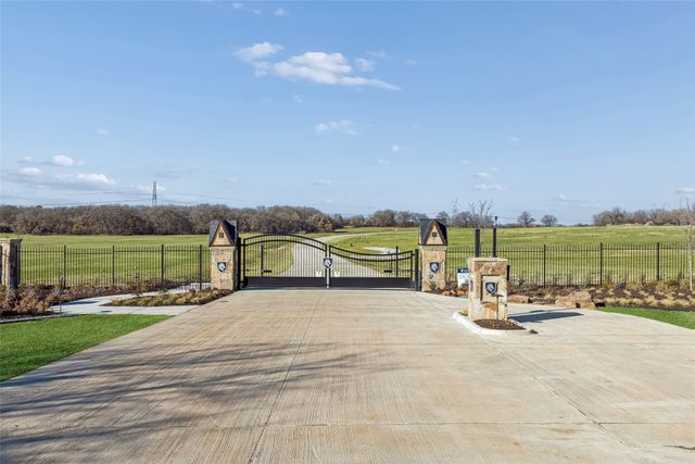 625 Wiesen Way, Bartonville, TX 76226