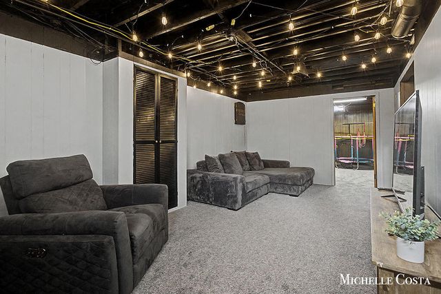 1345 Oriole Court Sw, City Of Wyoming, MI 49509