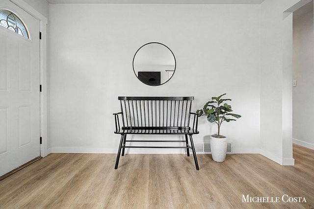 1345 Oriole Court Sw, City Of Wyoming, MI 49509