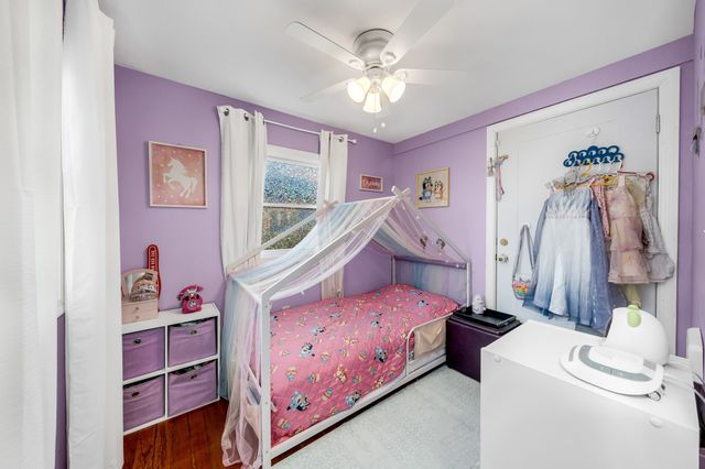 45 Sigourney St, Revere, MA 02151