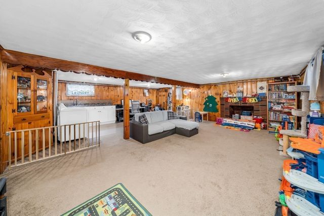 45 Sigourney St, Revere, MA 02151