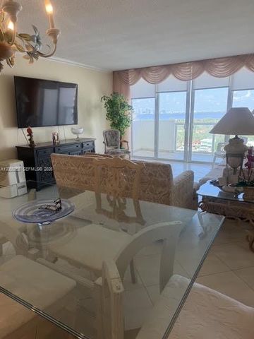 5601 Collins Ave 1723, Miami Beach, FL 33140