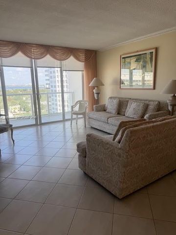 5601 Collins Ave 1723, Miami Beach, FL 33140