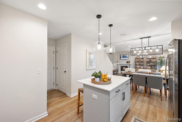 58254 Pembrooke Avenue, New Haven Village, MI 48048