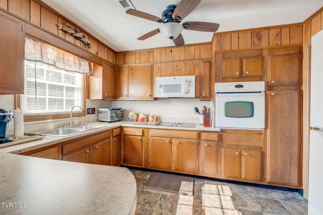519 Lazy Lane, Kingsport, TN 37663