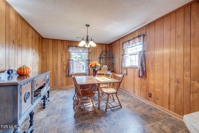 519 Lazy Lane, Kingsport, TN 37663