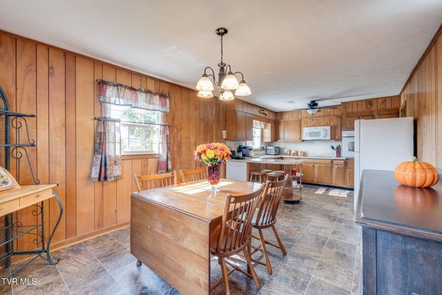 519 Lazy Lane, Kingsport, TN 37663