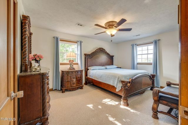 519 Lazy Lane, Kingsport, TN 37663