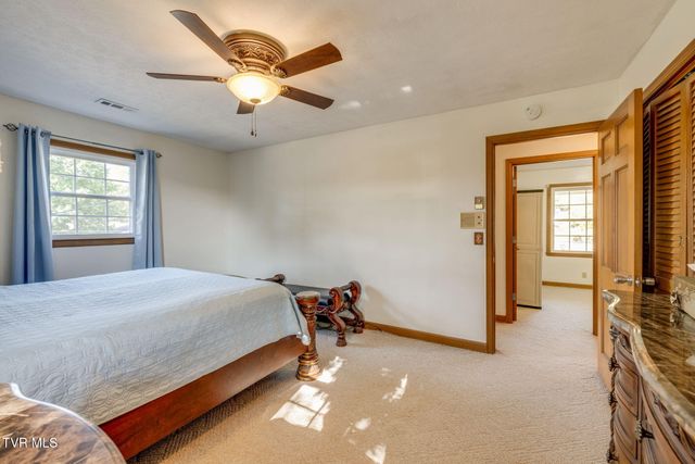 519 Lazy Lane, Kingsport, TN 37663