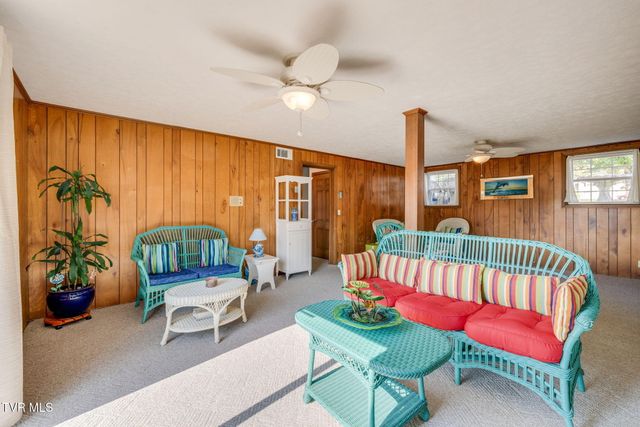 519 Lazy Lane, Kingsport, TN 37663