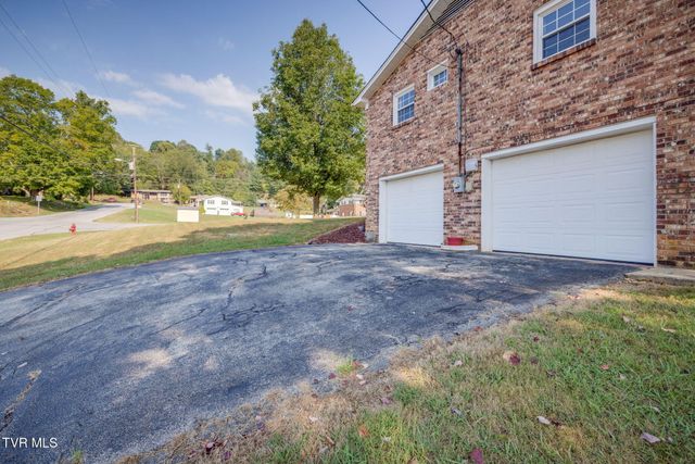 519 Lazy Lane, Kingsport, TN 37663