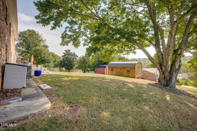 519 Lazy Lane, Kingsport, TN 37663