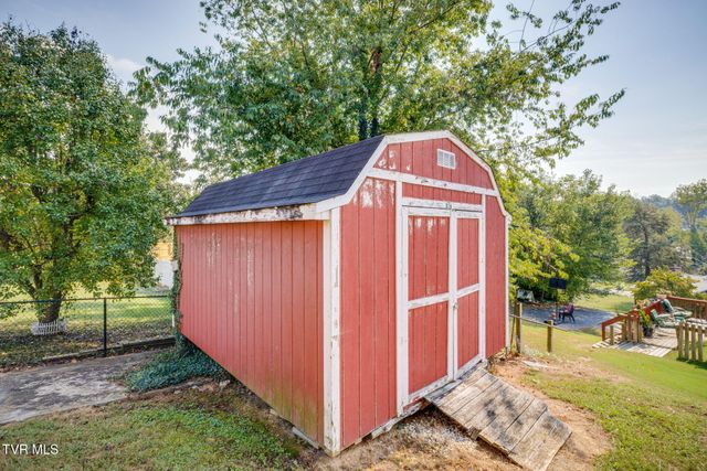519 Lazy Lane, Kingsport, TN 37663