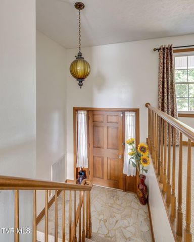 519 Lazy Lane, Kingsport, TN 37663
