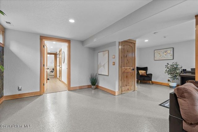 6246 W Ebbtide DR, Coeur D'alene, ID 83814