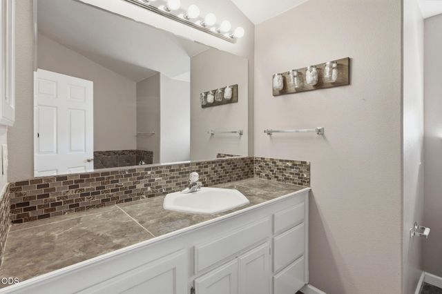 4867 Lower River Road, Grants Pass, OR 97526