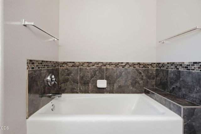 4867 Lower River Road, Grants Pass, OR 97526